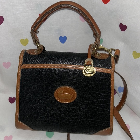 Vintage Dooney and Bourke crossbody - Picture 2 of 6